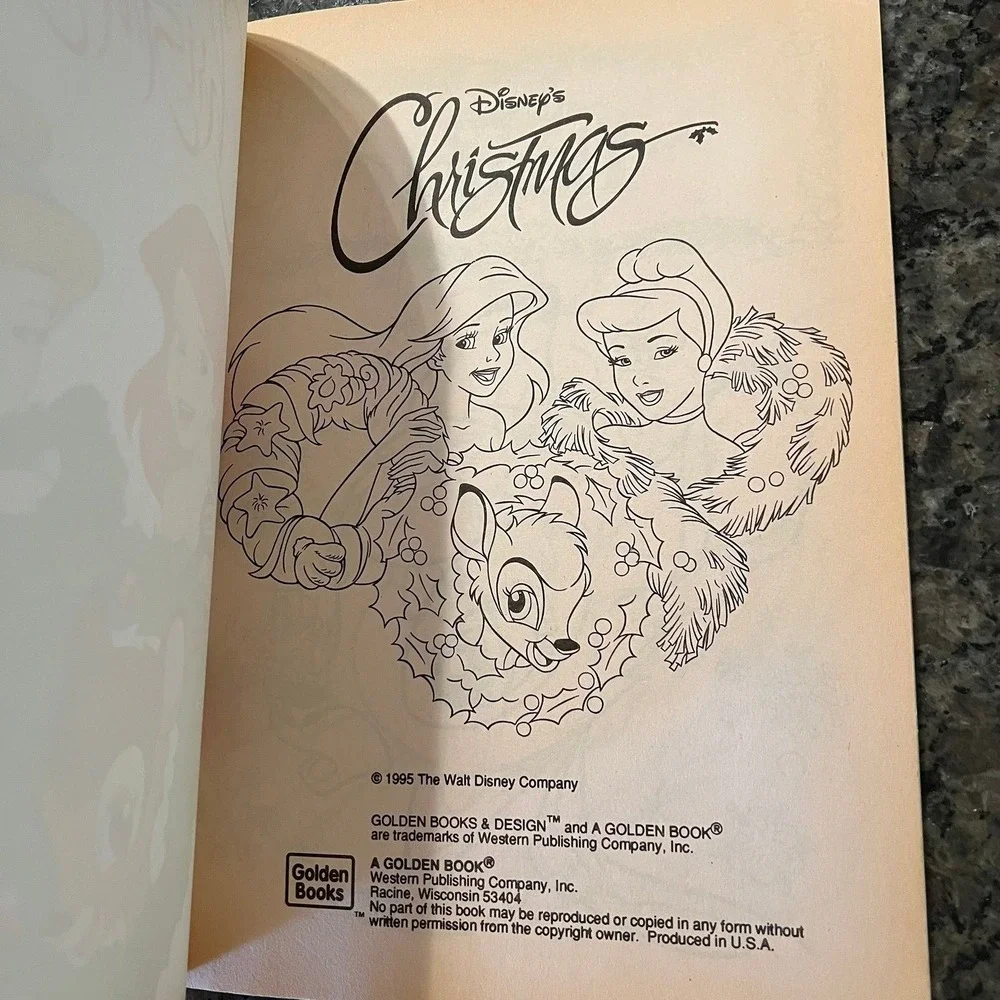 Vintage 1995 Disney Christmas Coloring Book (x-123)